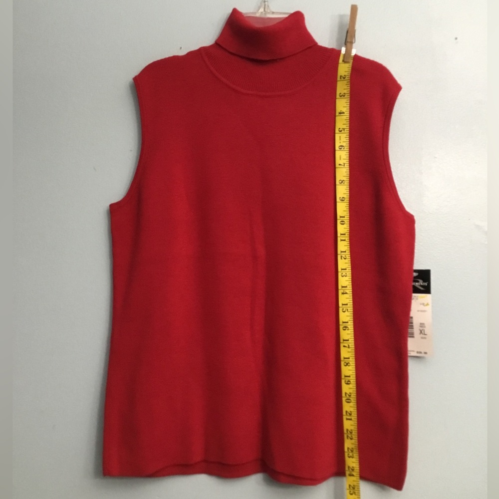 REQUIREMENTS SWEATER